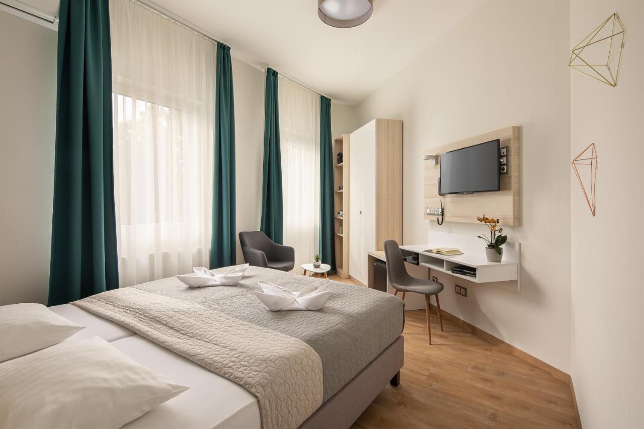 Kristály Hotel Keszthely Exteriér fotografie