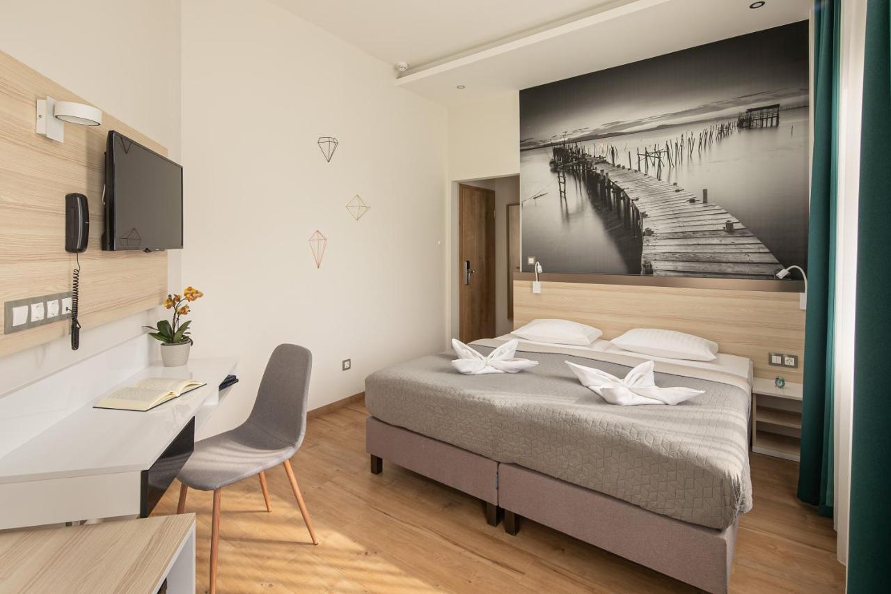 Kristály Hotel Keszthely Exteriér fotografie